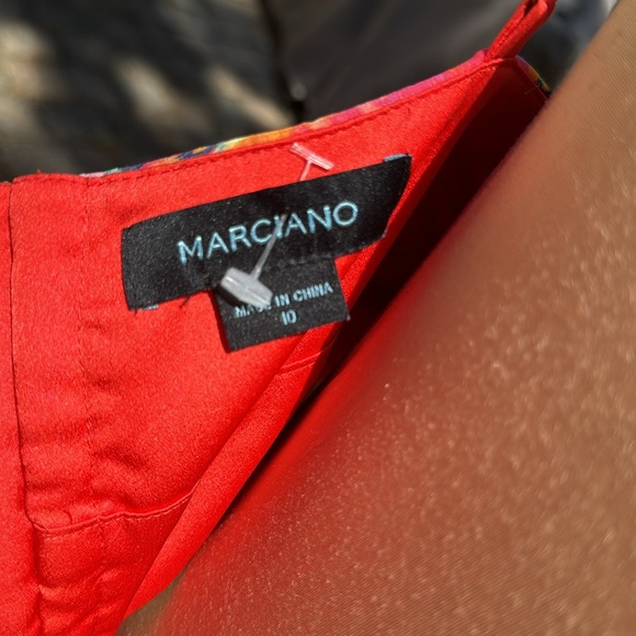 Marciano Tropical Blossoms and Palms Waist Cutout Flirty Dress Size 10. - Picture 10 of 12